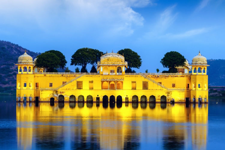 Tempo Traveller on Rent in Delhi